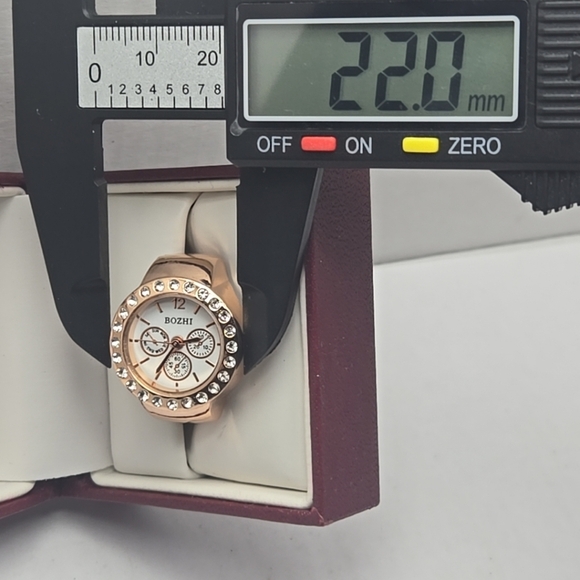 Womens Bozhi Ring Watch Rose Gold Tone Stone Bezel Stretch Band Working - Picture 4 of 14